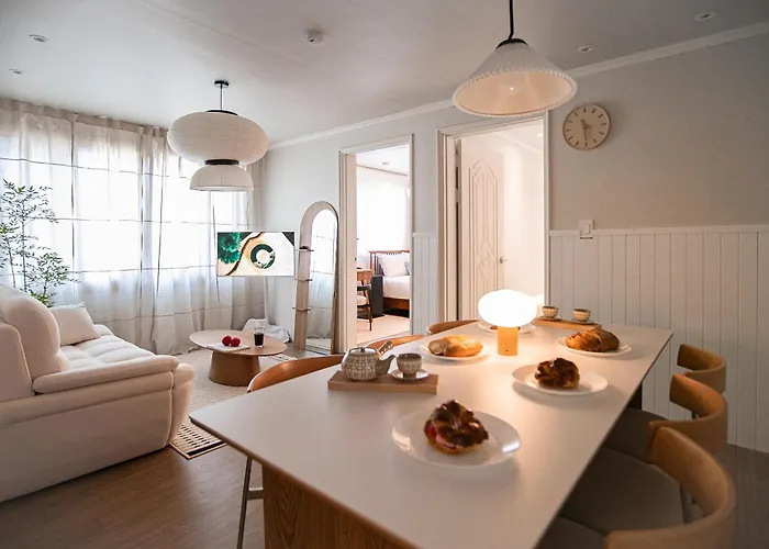 アパート Hongdae 安 3br 4 Beds Up To 8 Guests *