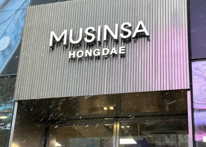 Hongdae 安 3br 4 Beds Up To 8 Guests アパート *
